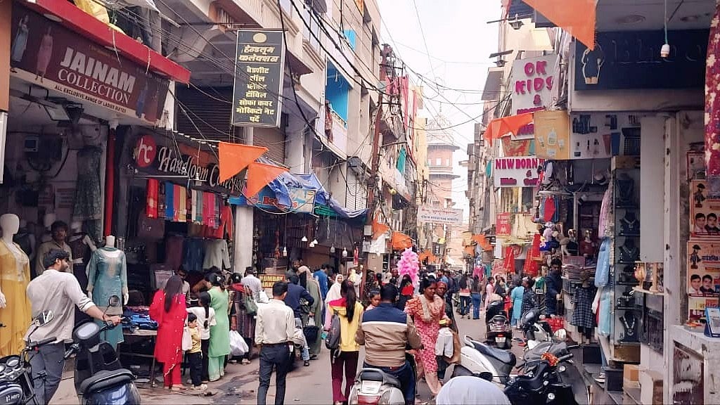 Bhopal News: Encroachments Return Within 2 Days Of Bhopal Municipal Corporation’s Drive