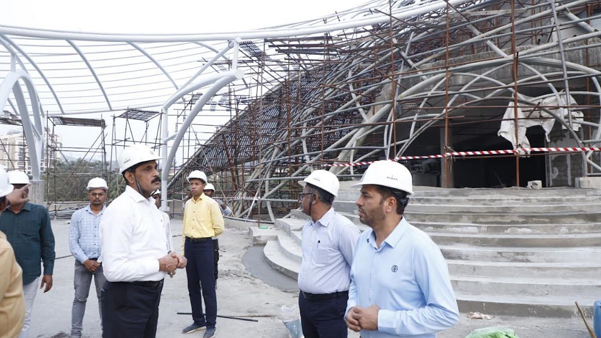 Navi Mumbai: NMMC Commissioner Issues Show-Cause Notices To Officials Over Infrastructure Deficiencies In Airoli 