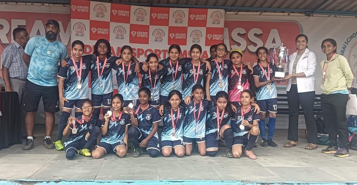 Runners up Bombay Scottish (Girls)