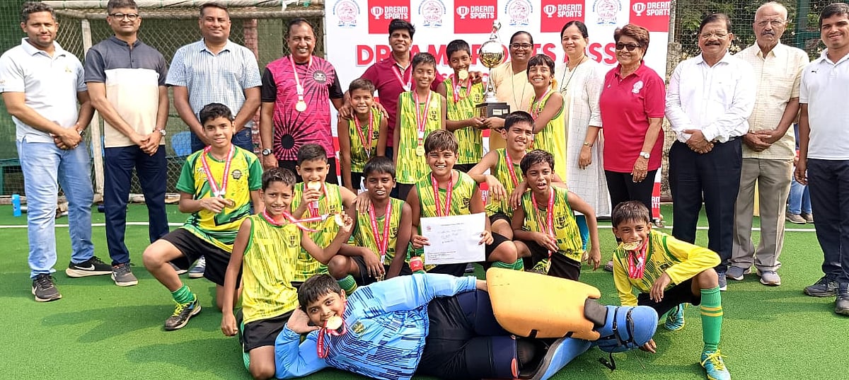 U-12 boys winners (St. Stanislaus)