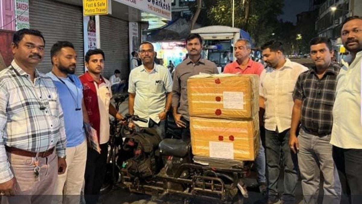 Mumbai Crime Branch Seizes Banned JUUL E-Cigarettes Worth ₹42.04 Lakh In Chirabazar; One Arrested