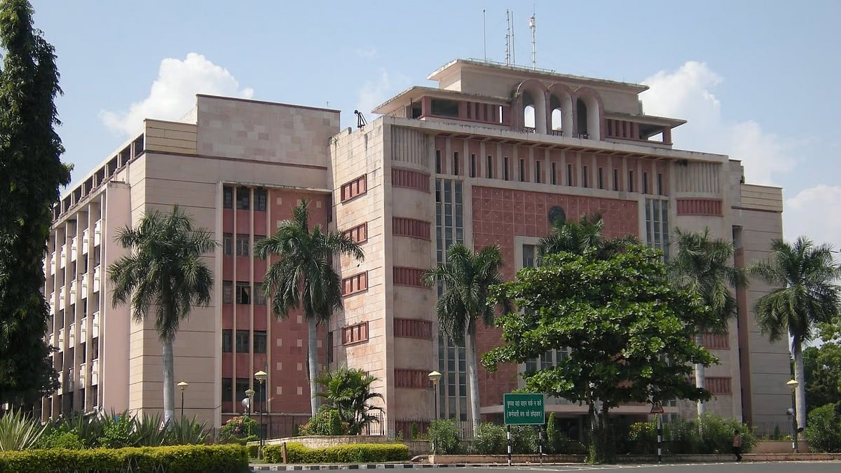 Overheard In Bhopal: Land Deals, Shady Postings And Power Games In Bureaucracy