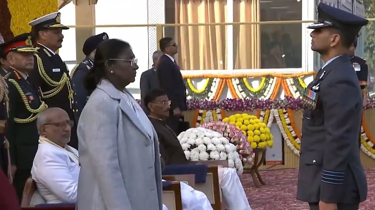 IAF Officer & Astronaut Group Captain Shubhanshu Shukla Awarded Ashok Chakra During Republic Day...