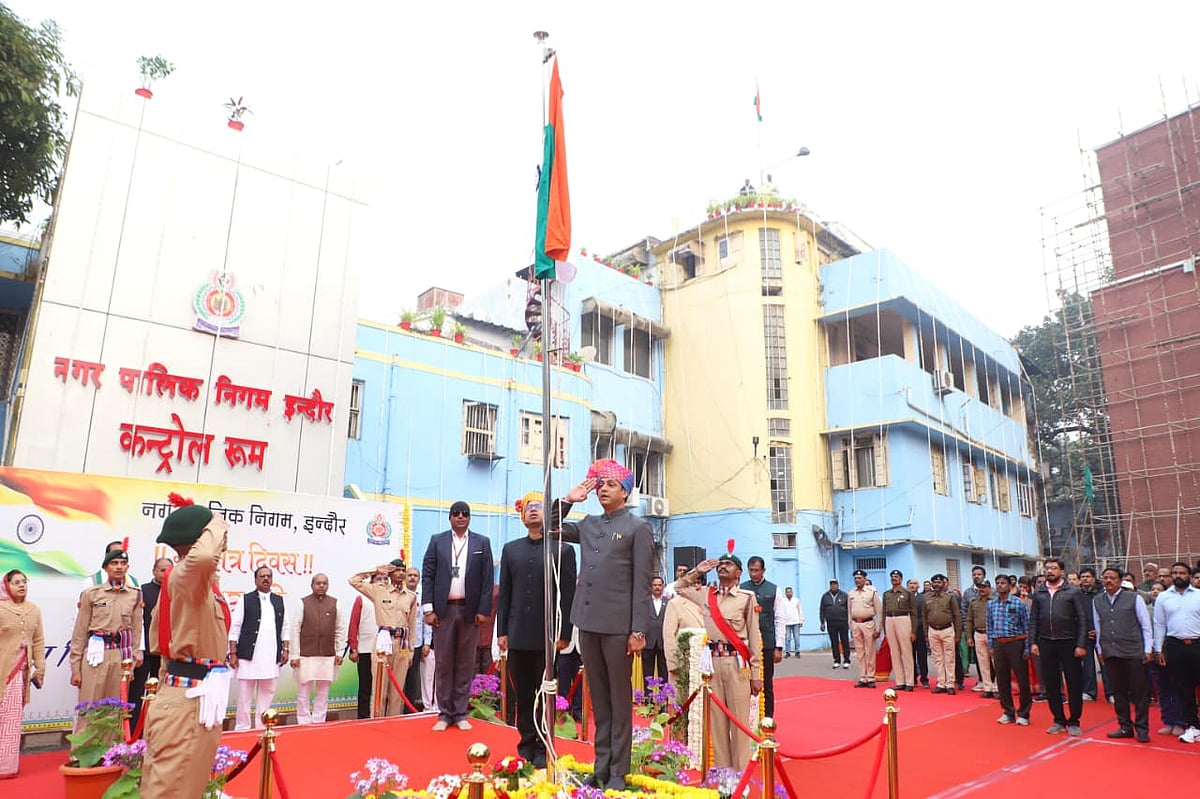 Indore News: Mayor Pushyamitra Bhargav Unfurls Tricolour At IMC, Honours Officials & Citizens --...