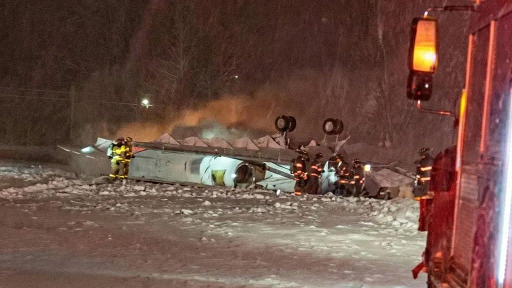 US: 7 Killed, 1 Survives Private Jet Crash In Snow In Maine 