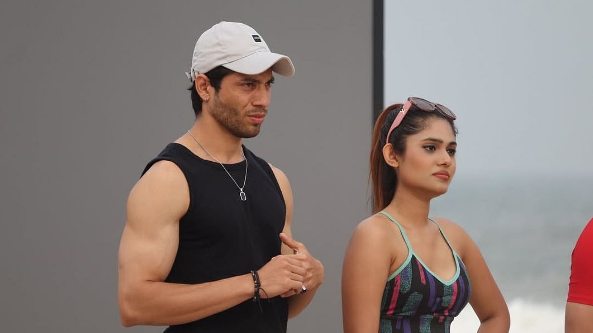 Splitsvilla 16: Will Mohit Magotra & Anuska Ghosh Be Next Ideal Match? Fans Spot Clue Ahead Of Dome Session 