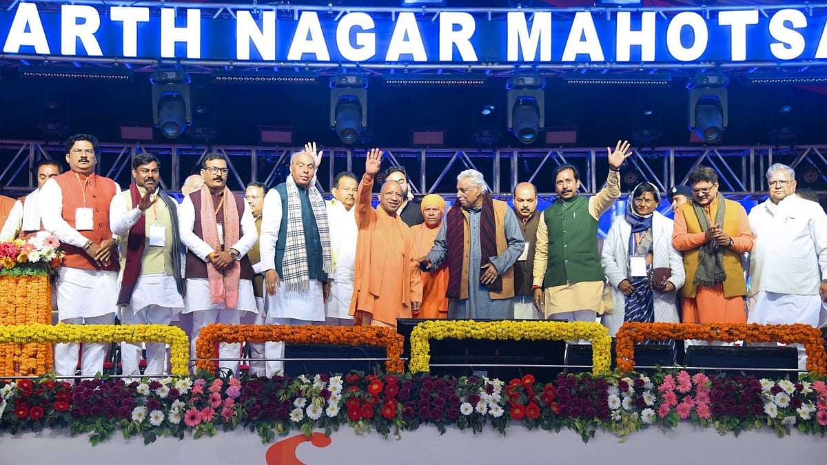 UP CM Yogi Adityanath Inaugurates ₹1,000-Crore Projects In Siddharthnagar, Boosts Development Push