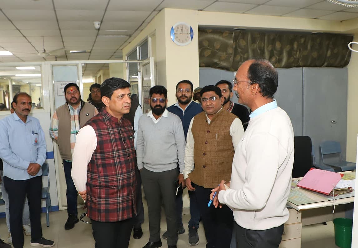 Indore News: Major Roads To Be Made Encroachment-Free, Says Mayor Pushyamitra Bhargav; Public...