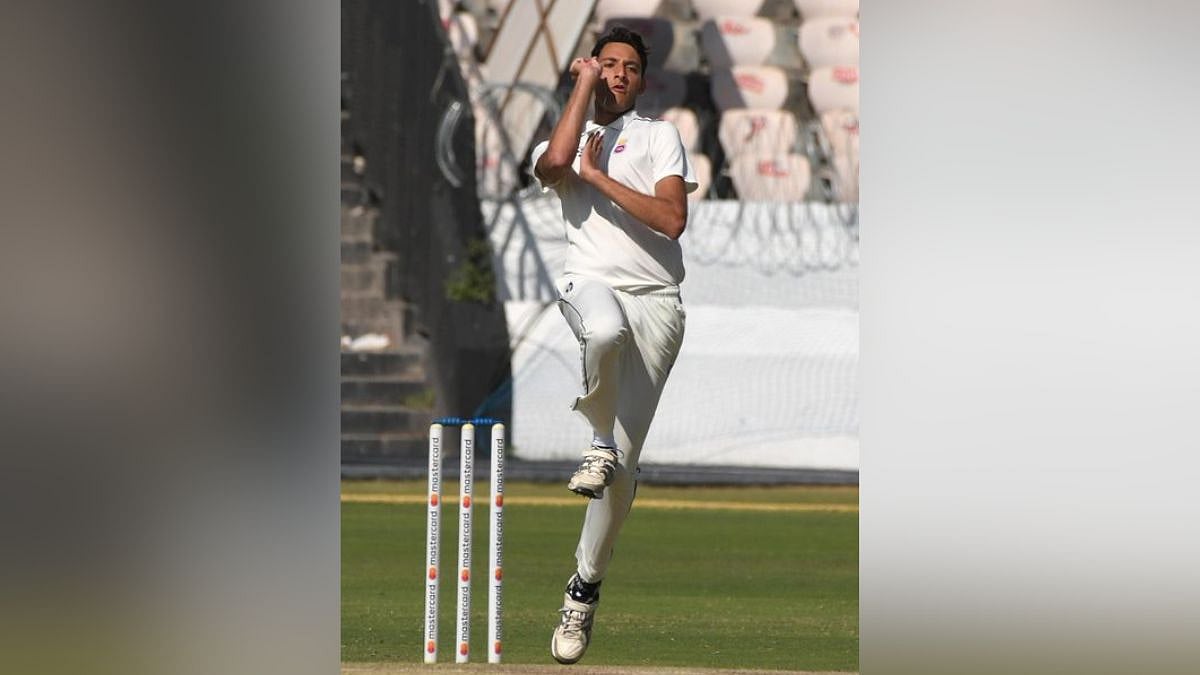 Divij Mehra Scripts Emotional Comeback With Five-Wicket Haul Against Mumbai After Injury-Plagued Seasons 