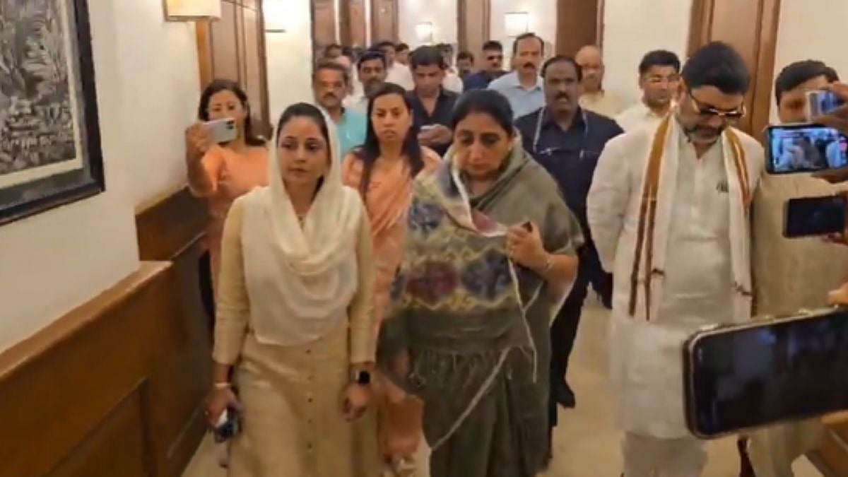 Sunetra Pawar Swearing-In: Ajit Pawar’s Widow Elected NCP Legislative Party Leader 