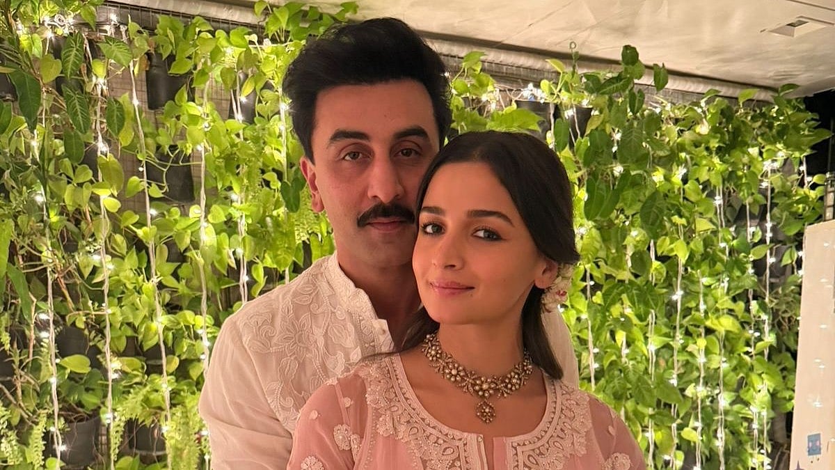Alia Bhatt Reveals How Ranbir Kapoor Reacts To Fake Reports About Trouble In Their Marriage