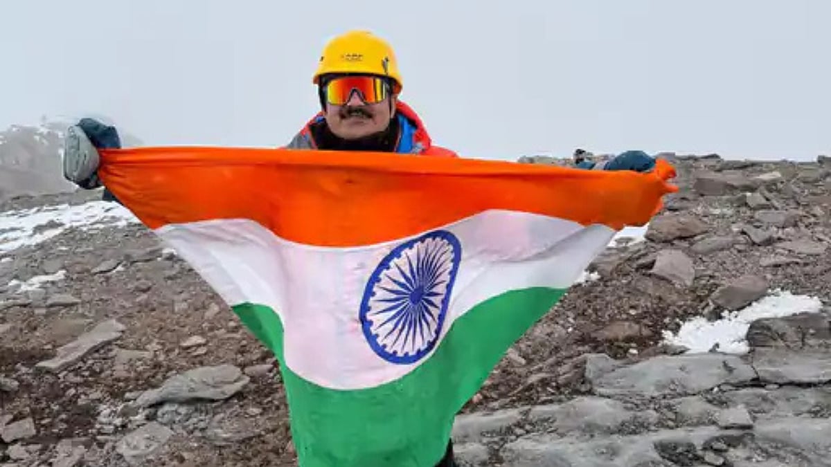 Indore News: Regional Transport Officer Sharma Hoists Tricolour On Mount Aconcagua