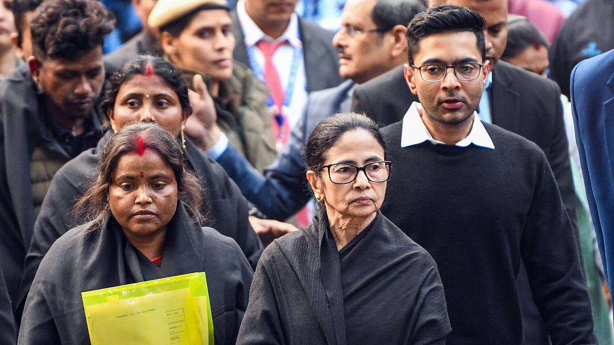 West Bengal CM Mamata Banerjee Walks Out Of EC Meet, Alleges Humiliation By Chief Election Commissioner 