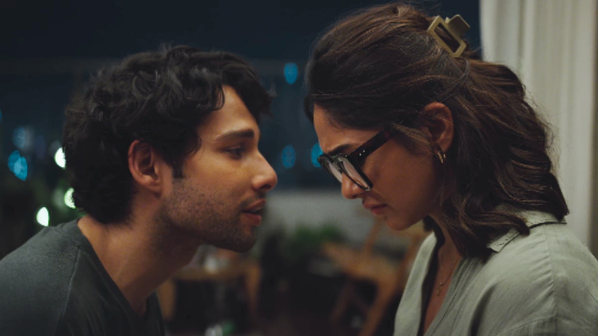 Do Deewane Seher Mein Trailer: Siddhant Chaturvedi & Mrunal Thakur Tell Story Of Two Imperfect...
