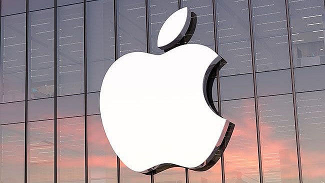 Budget 2026: Apple Gets Regulatory Relief, Can Now Fund iPhone Machinery in India 