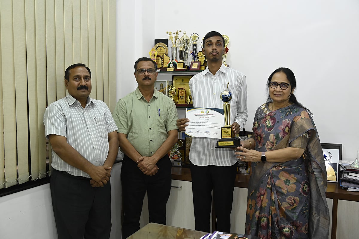 Jalgaon Student From Raisoni Engineering College Secures State-Level Success