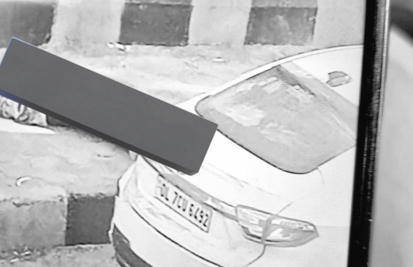 3 Found Dead Inside Car On Delhi’s Peeragarhi Flyover; Suicide Suspected