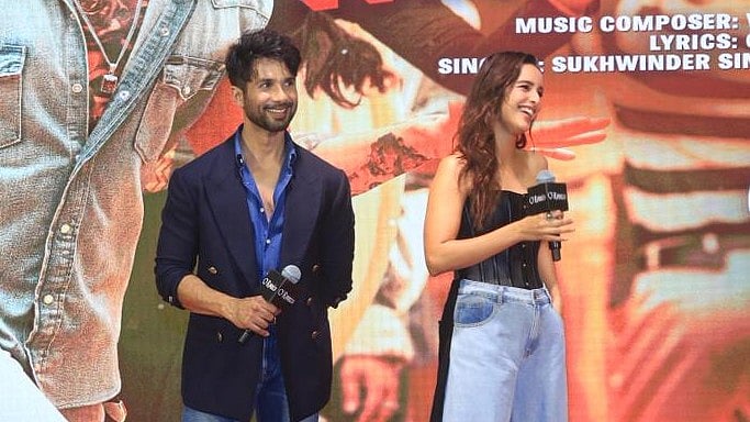 'Steps Were Planned On Set': Shahid Kapoor Reveals He Didn't Rehearse For O'Romeo Song Paan Ki...