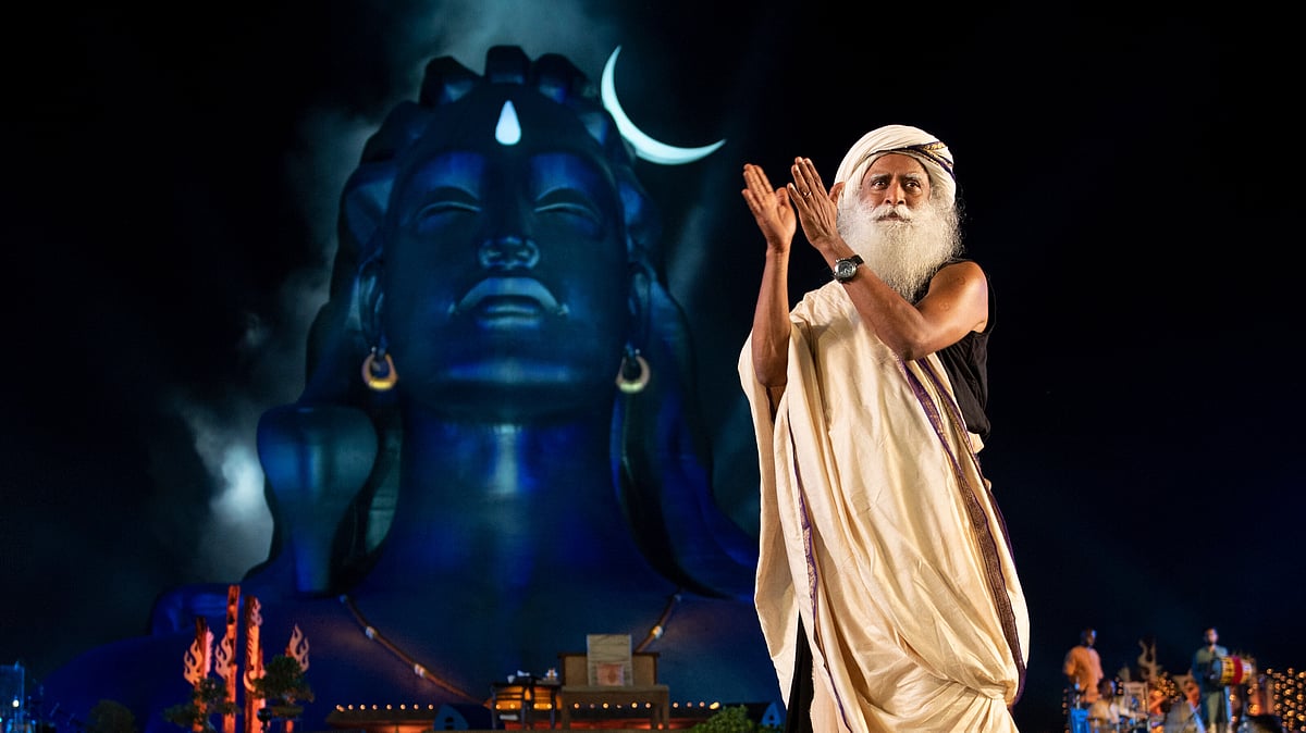 Sadhguru To Lead Sacred Yogeshwar Linga Maha Abhishekam On
Mahashivratri; Here's Where You Can Register For Free 