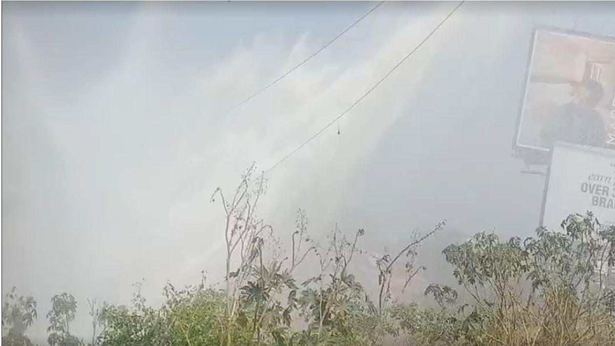Mumbai: Pipe Burst Near Mahim Causeway Disrupts Water Supply At Khar & Bandra; Video 