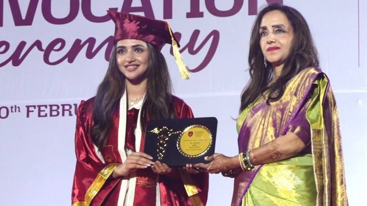 Pushpa 2 Star Sreeleela Completes Medical Degree; Her Doctor's Oath Video Goes Viral - Watch