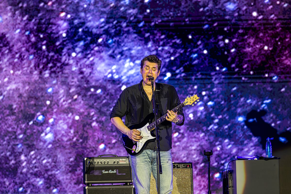 John Mayer live performance in Mumbai
