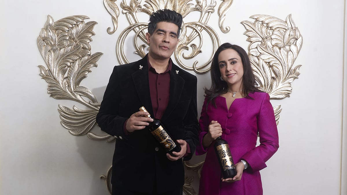 Fratelli Wines Launches 15th Anniversary Sette In A Collaboration With Manish Malhotra