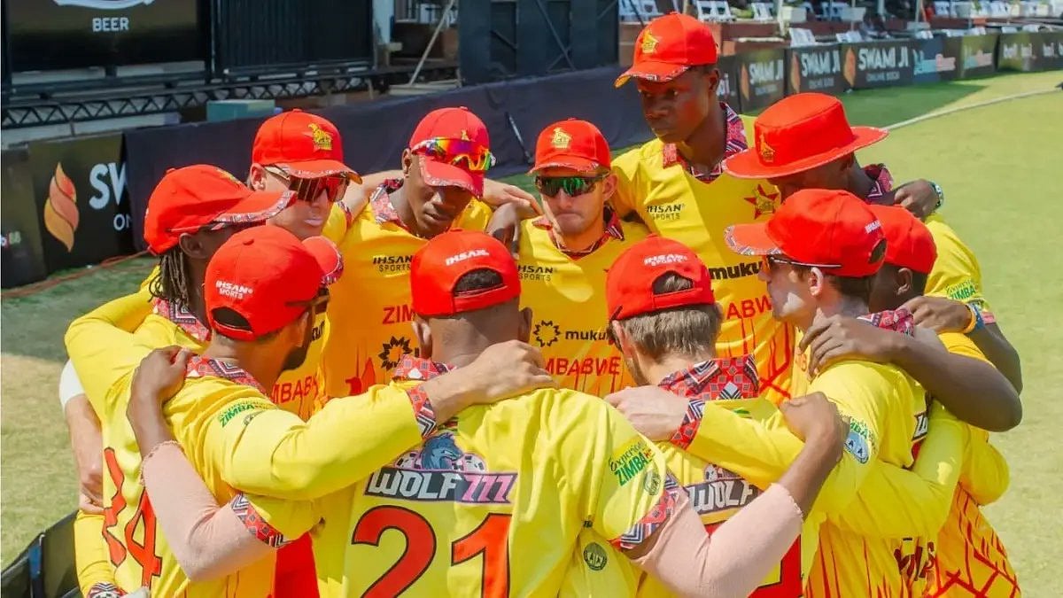 'Inka Downfall Chalu Hogaya': Netizens React As Zimbabwe Stuns Australia By 23 Runs In Thrilling T20 World Cup Upset 
