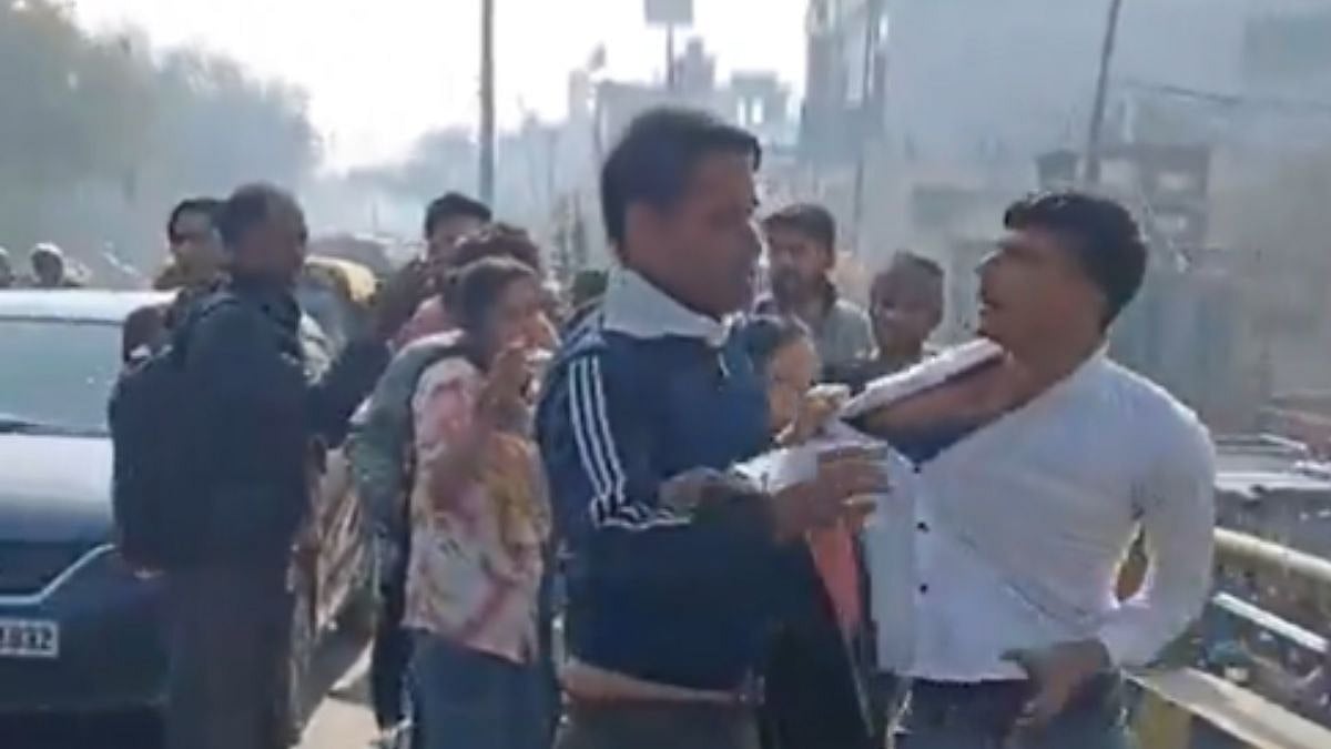 High Voltage Drama: Husband Clashes With Wife’s Lover After Catching Them Red-Handed On...