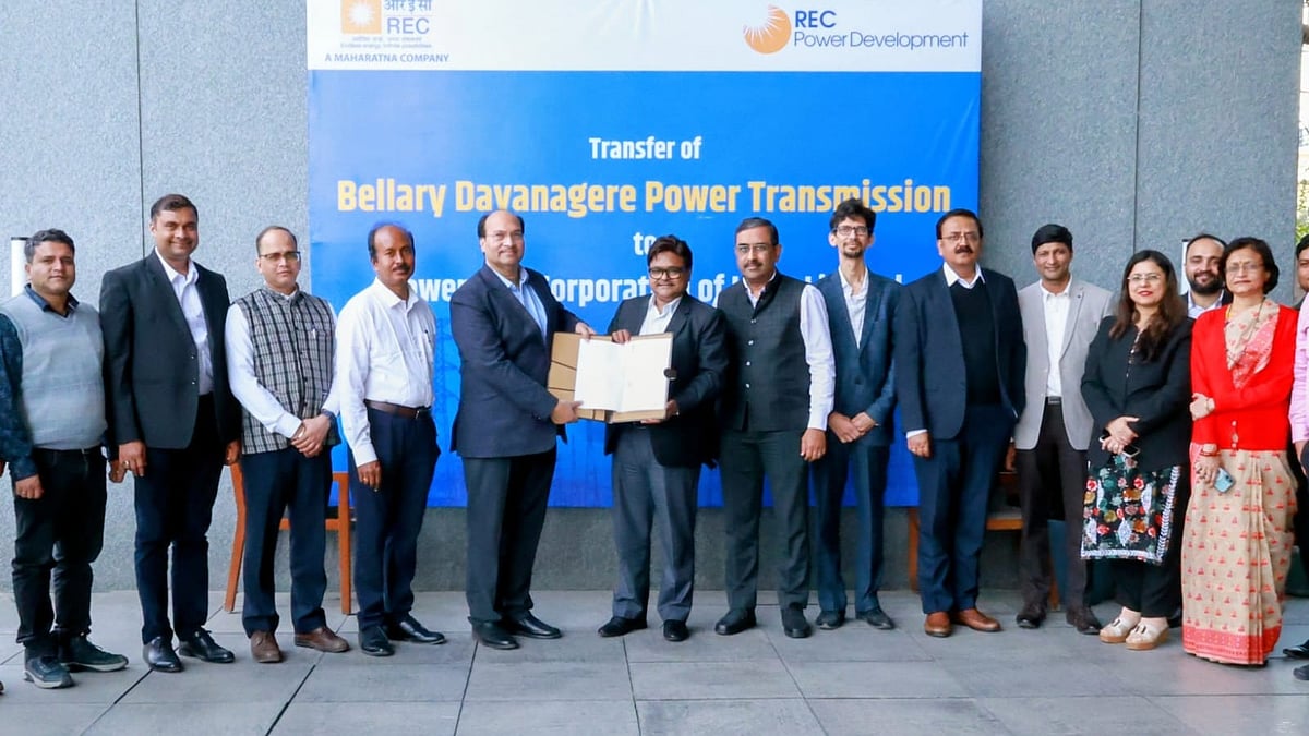 RECPDCL Hands Over Bellary Davanagere Power Transmission SPV to PowerGrid
