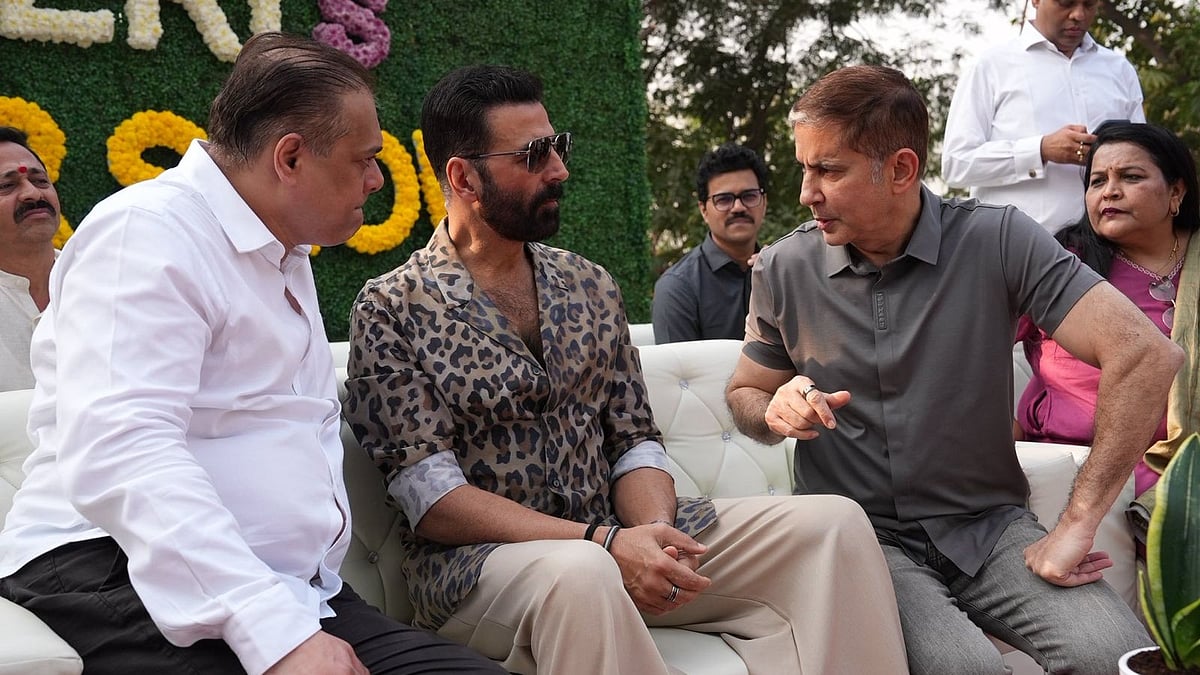 Bollywood Actor Akshay Kumar To Lead BMC's Clean Clean Mumbai League To Improve Mumbai's Ranking In Swacch Bharat Mission 