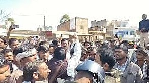 MP News: Custodial Death Sparks Massive Protest In Khajuraho