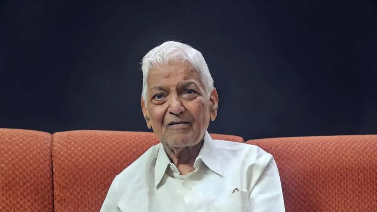 Indore News: Longest Serving VC Of DAVV, Dr Bharat Chhaparwal Passes Away