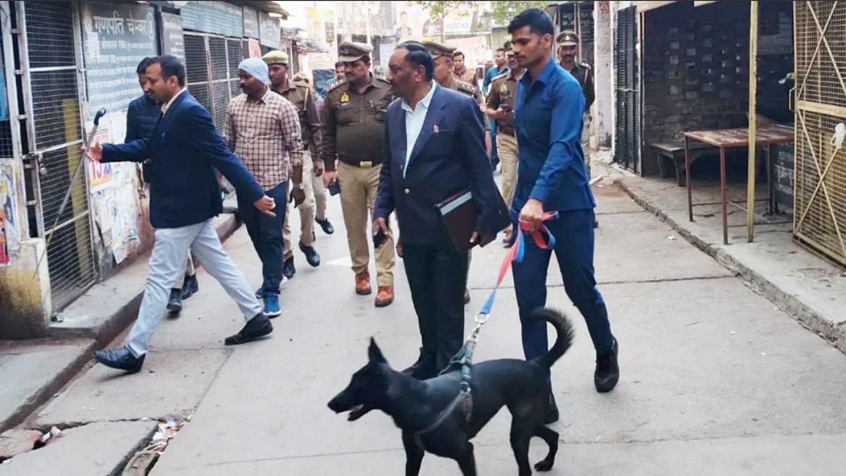 Uttar Pradesh News: Bomb Threat Emails Trigger Evacuations, High Alert At Multiple Court Complexes Across State 