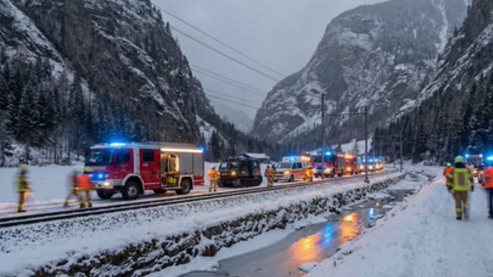 Casualties Feared As Avalanche Derails Swiss Train Carrying 80 Passengers In Valais