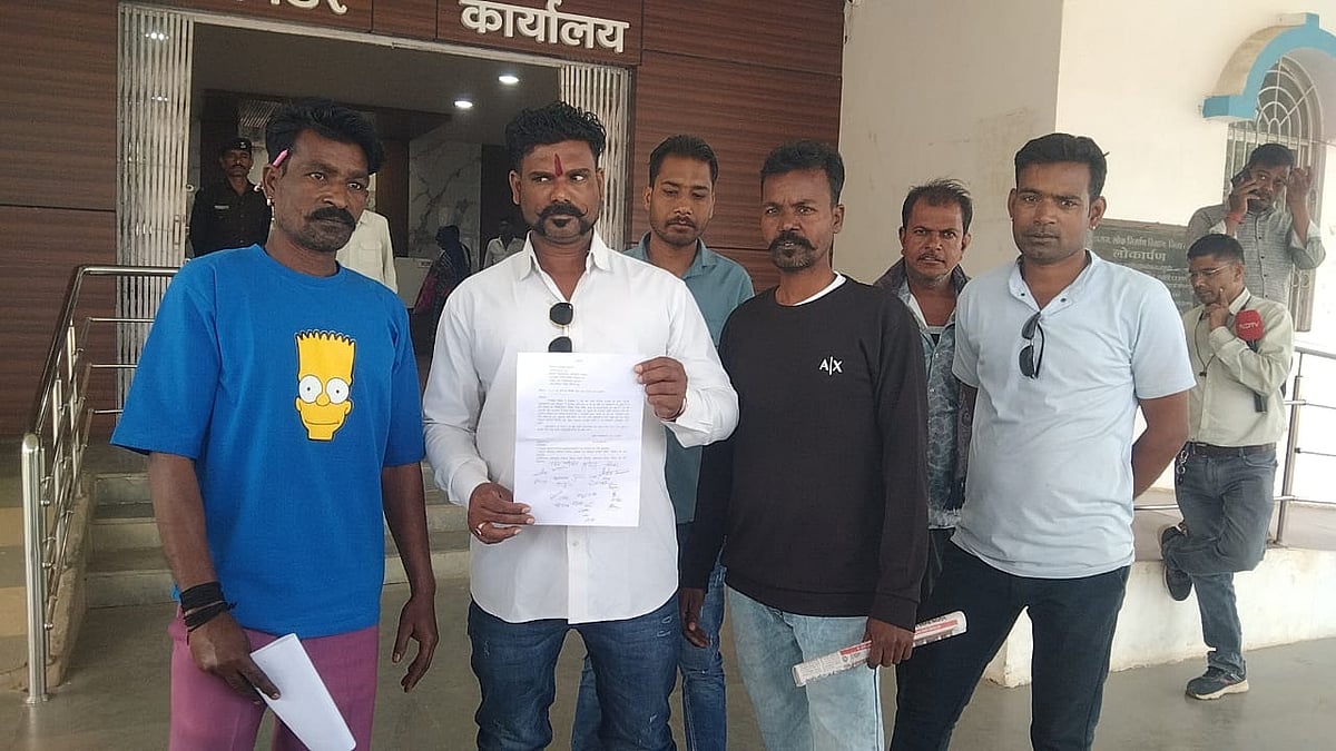 MP News: Manasa Civic Body Staff Protest Deductions In January Salary