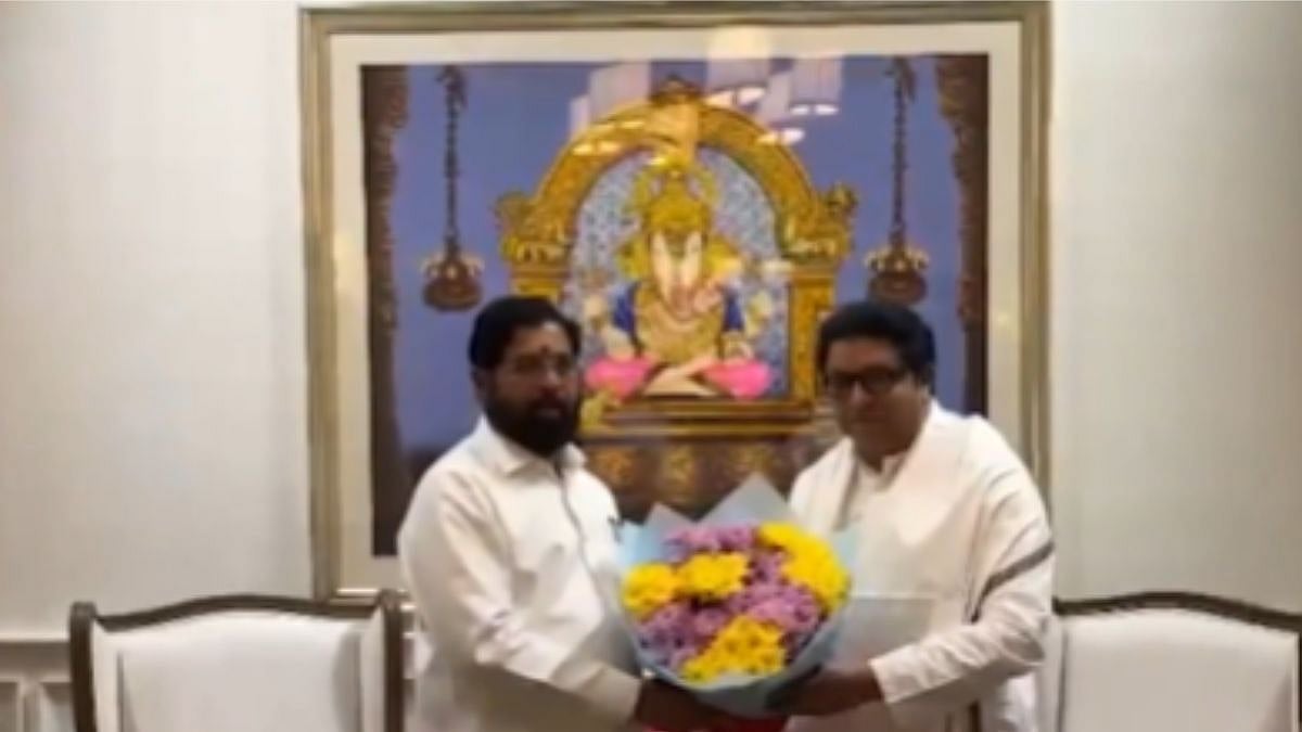Rift Between Thackeray Brothers? Speculation Arises As MNS Chief Meets Deputy CM Eknath Shinde At His Residence - WATCH 