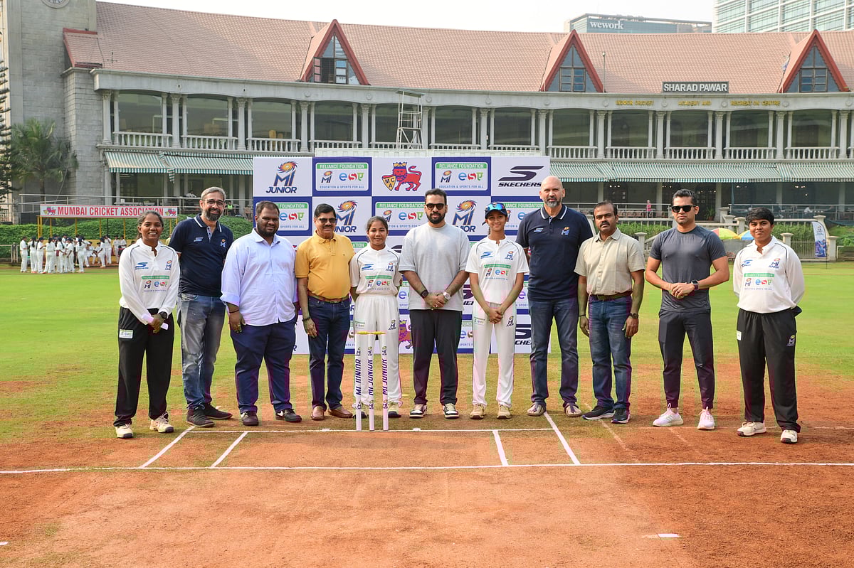 Mumbai Indians Bowling Coach Paras Mhambrey with Mumbai Cricket Association President Ajinkya Naik and Secretary Unmesh Khanvilkar on the MI Junior Season 6 opening day on Thursday