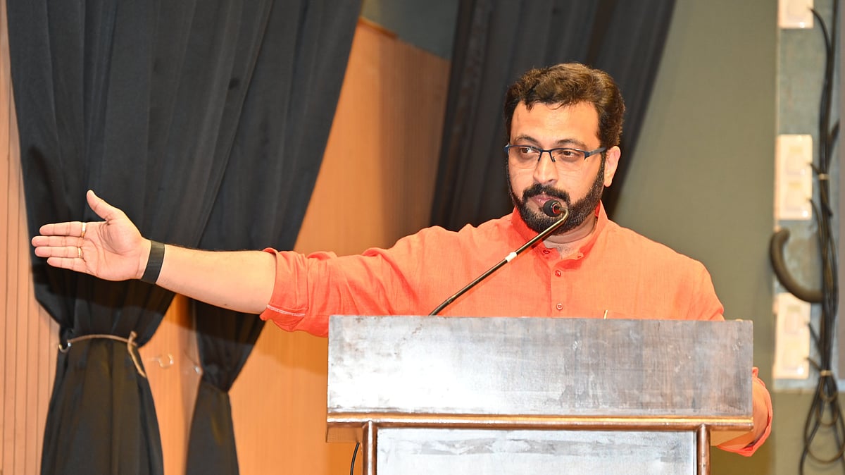 NCP-SP MP Amol Kolhe's Lecture On Chhatrapati Shivaji Maharaj Goes Ahead At Pune University Despite Opposition - PHOTOS