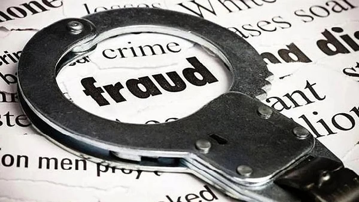 Nashik Crime Branch Arrests Fake Policeman; 10 Crimes Solved, 123g Gold Worth ₹18 Lakh Seized