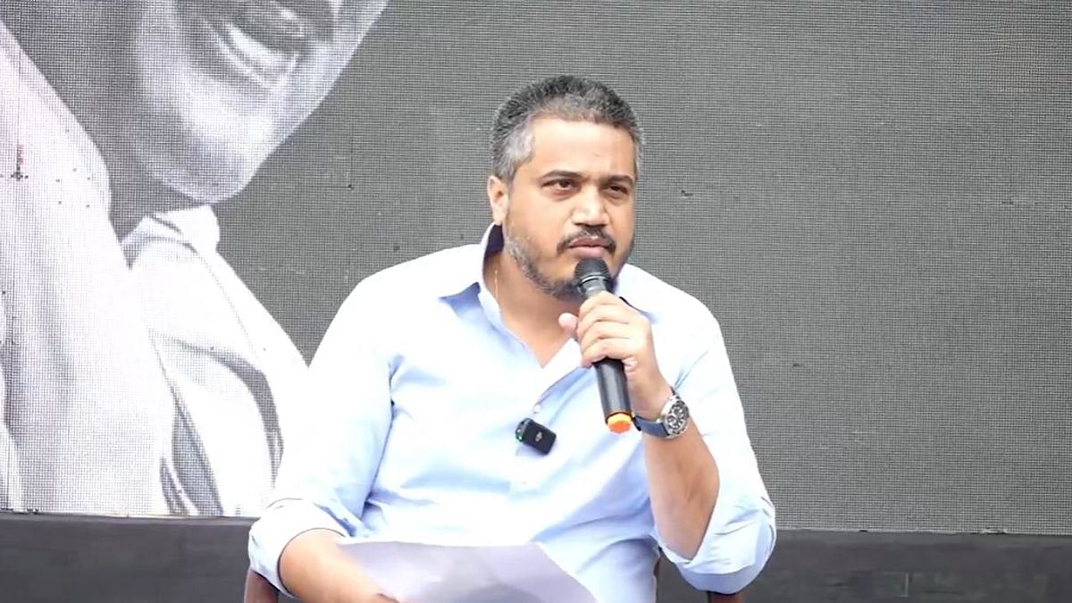 Ajit Pawar Plane Crash: Rohit Pawar Alleges 'Powerful Backing' To VSR In Baramati Tragedy, Seeks PM Modi–Amit Shah Intervention 