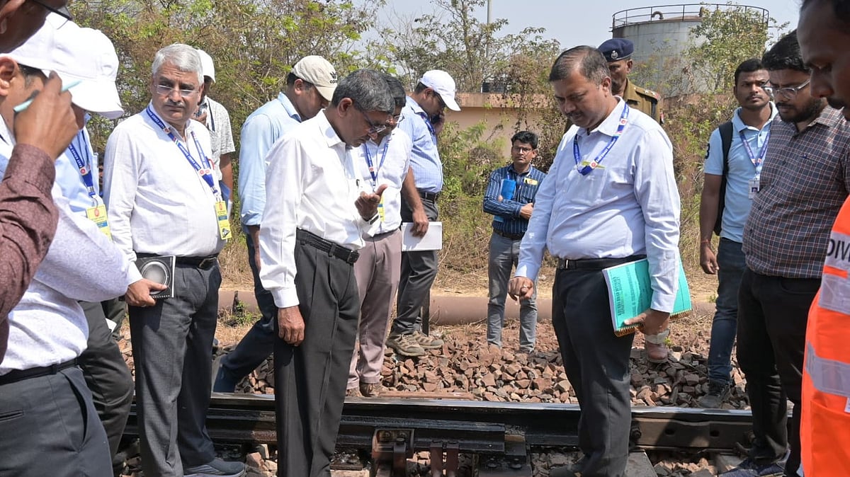 General Manager of ECoR Conducts Intensive Safety Inspection of Nayagarh - Jakhapura Section of Khurda Road Division