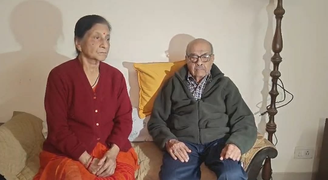 Narayan Mahadev Tikekar and his wife 