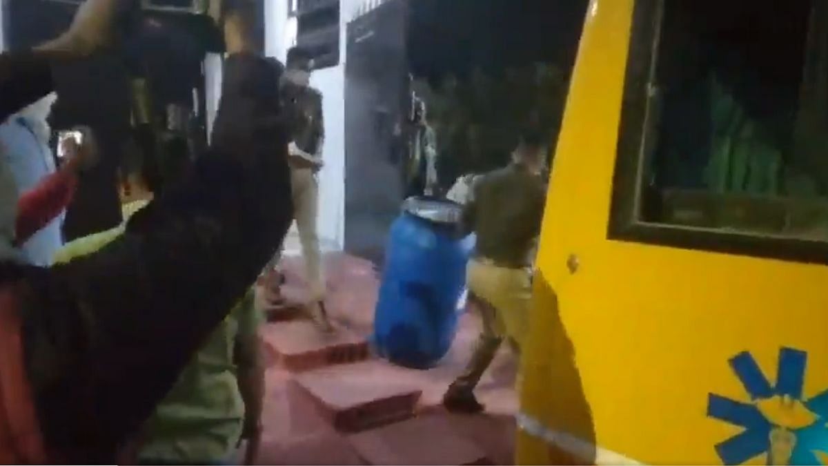 NEET Aspirant's Future Career Dispute Turns Deadly: 19-Year-Old Boy Shoots Father, Chops Body, Conceals Remains In Blue Drum In Lucknow - Video 