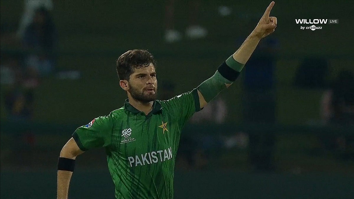 Shaheen Afridi Strikes First Ball, Phil Salt Falls For Golden Duck In ENG Vs PAK ICC T20 WC26 Super 8 Match 