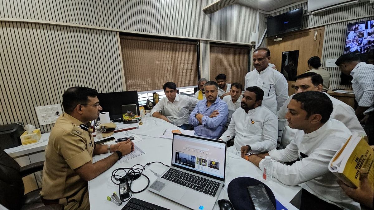 Ajit Pawar Plane Crash Row: MLA Rohit Pawar Submits Complaint At Marine Drive Police Station; Matter Referred To State CID | VIDEO 