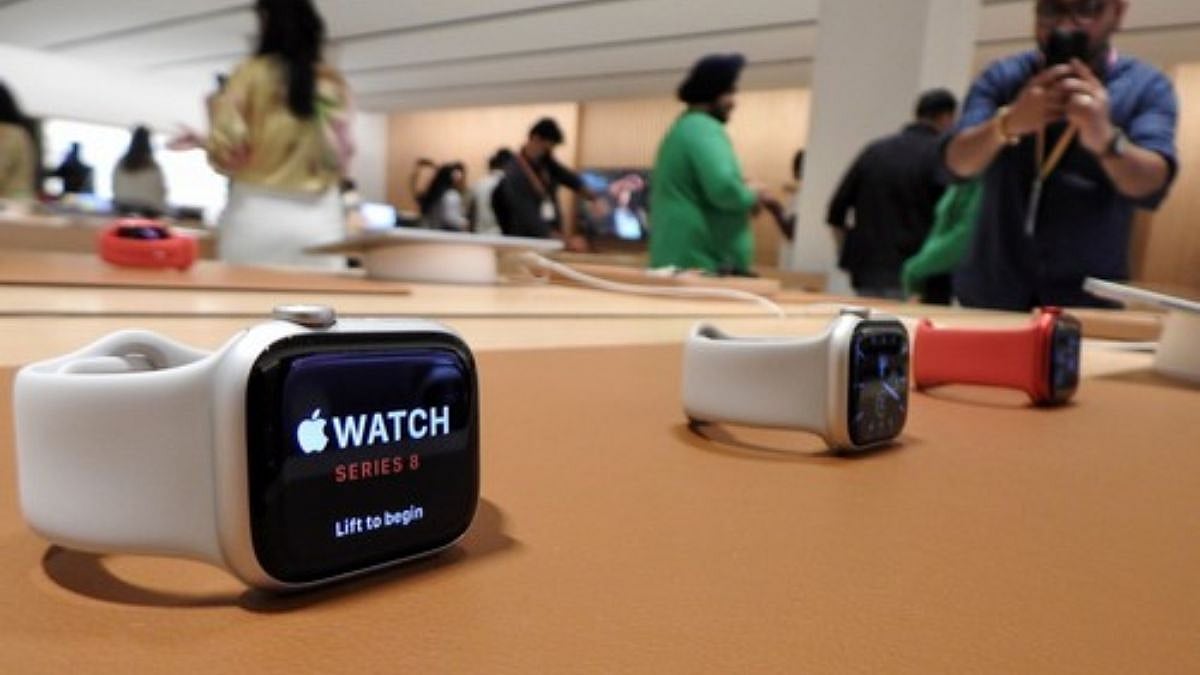 Apple Posts Robust Growth As Global Smartwatch Shipments Rebound In 2025: Counterpoint | IANS