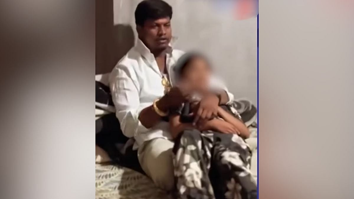 'Holding Girl In Lap, Kissing Her': Self-Styled Godman Mallikarjuna Muttava Booked Under POSCO After Obscene Video Goes Viral 