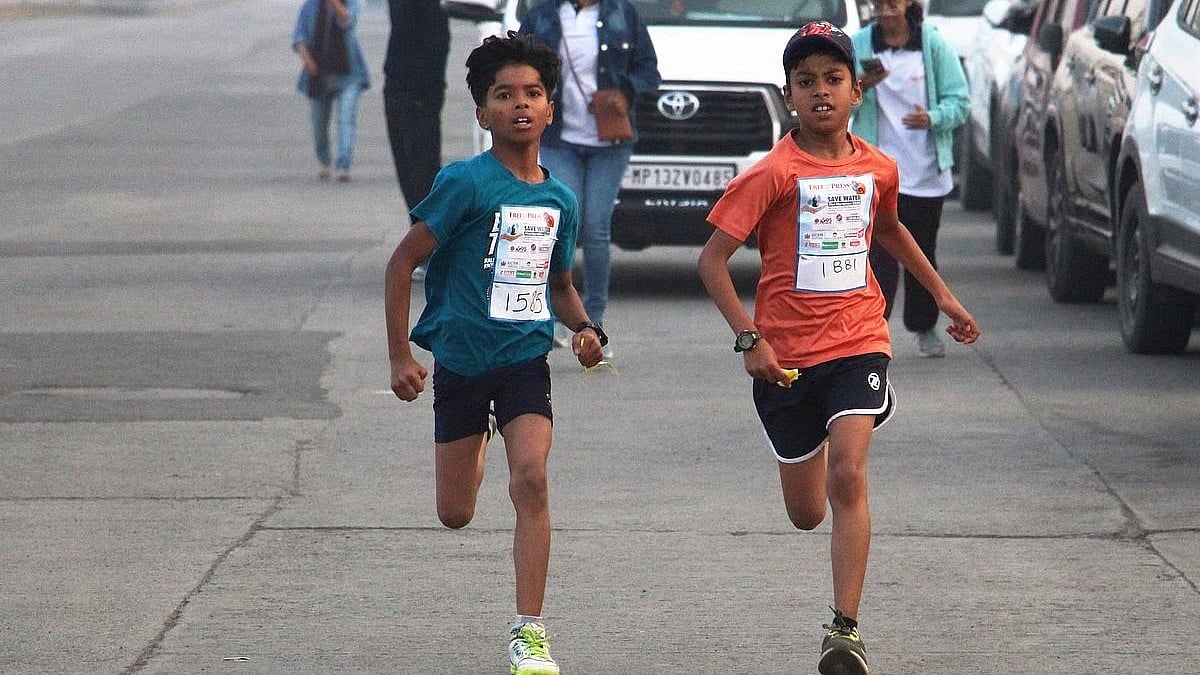Indore News: Only One In 3 Kids Can Run Without Panting, Claims Experts | 