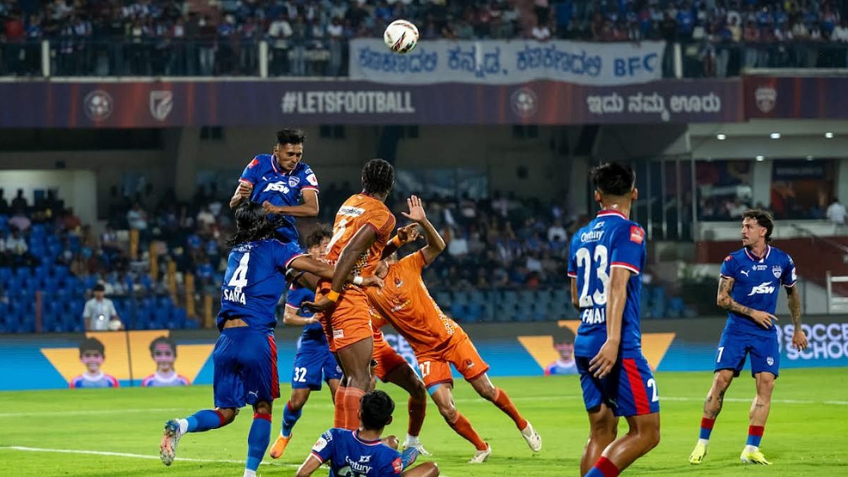 ISL 2025-26 Season Match Report: Nsungusi Jr. Effiong's First-Half Masterclass Sparks Punjab FC's Breakthrough Triumph Over Bengaluru 